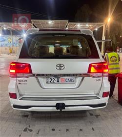 تويوتا لاندكروزر